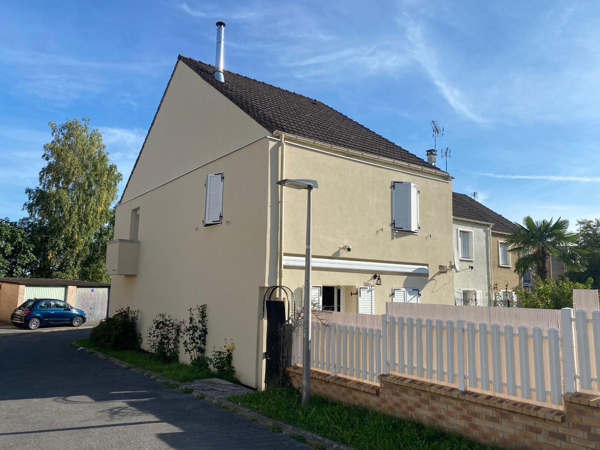 Chez Manu Meuble De Tourisme 2 Etoiles Pour 6 Personnes - 3 Chambres Villeparisis Bagian luar foto